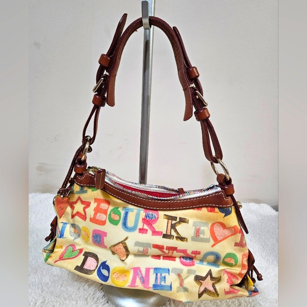 Vintage Authentic Dooney and Bourke Bag